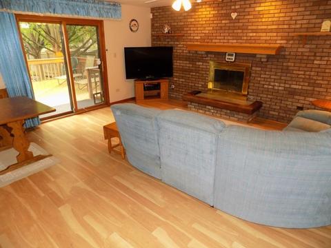 707 Kristy Ln, Wheeling, IL 60090 photo 10