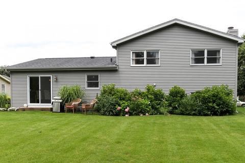 3413 W Bretons Dr, Mchenry, IL 60050 photo 19