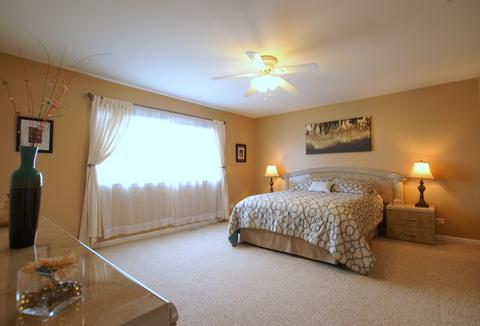 1054 Devon Dr, Antioch, IL 60002 photo 16