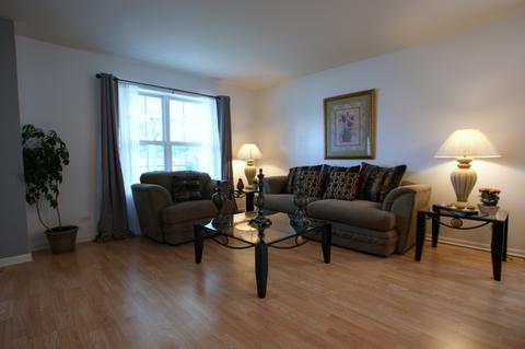 1054 Devon Dr, Antioch, IL 60002 photo 3