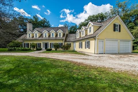 5 N958 Surrey Rd, Wayne, IL 60184 photo 1