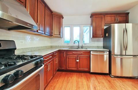 422 Cherry Ln, Glenview, IL 60025 photo 4