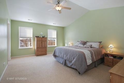 274 Jackson St, Gilberts, IL 60136 photo 13
