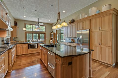5968 Mcdonald Rd, Roscoe, IL 61073 photo 6