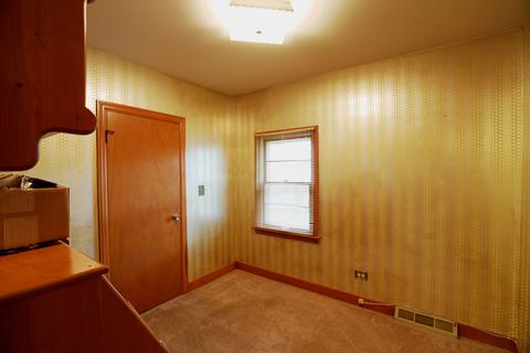 40 Riverview Ave, Fox Lake, IL 60020 photo 21