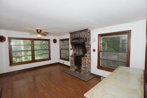 40 Riverview Ave, Fox Lake, IL 60020 photo 9
