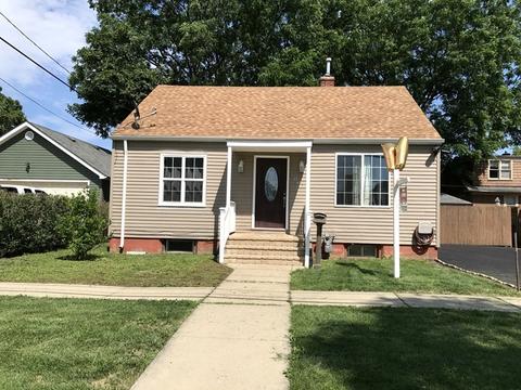 857 Preston Ave, Elgin, IL 60120 photo 1