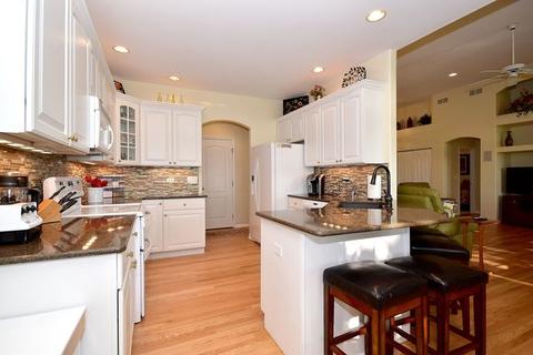 1135 Deerpath Rd, Aurora, IL 60506 photo 8