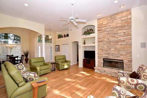 1135 Deerpath Rd, Aurora, IL 60506 photo 4