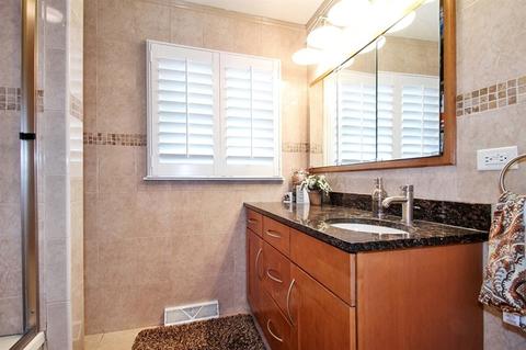 180 Lance Dr, Des Plaines, IL 60016 photo 12