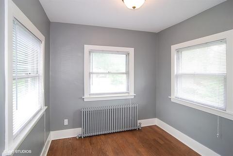 4513 Joliet Ave, Lyons, IL 60534 photo 5