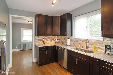 4513 Joliet Ave, Lyons, IL 60534 photo 4