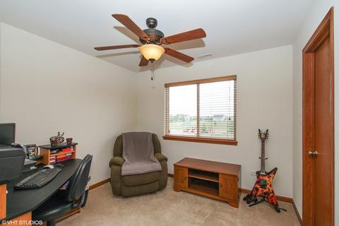 1706 Stanton Ln, Plainfield, IL 60586 photo 6