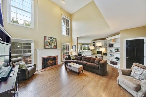 534 Amy Ln, Wheaton, IL 60187 photo 9