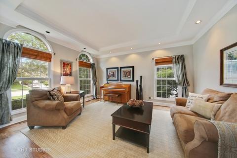 534 Amy Ln, Wheaton, IL 60187 photo 4
