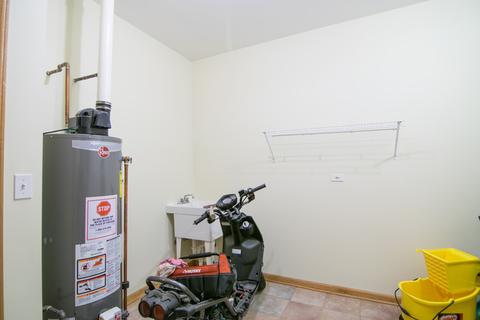 3552 S Artesian Ave, Chicago, IL 60632 photo 13