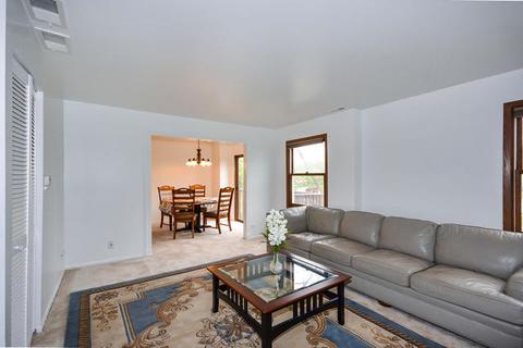 5600 Tinder Dr #5, Rolling Meadows, IL 60008 photo 6