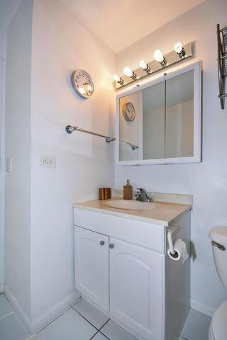 5600 Tinder Dr #5, Rolling Meadows, IL 60008 photo 18