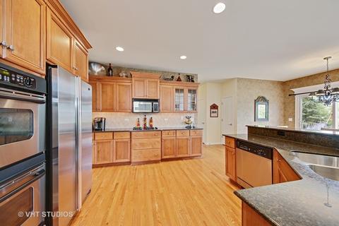 12848 Shenandoah Trl, Plainfield, IL 60585 photo 6