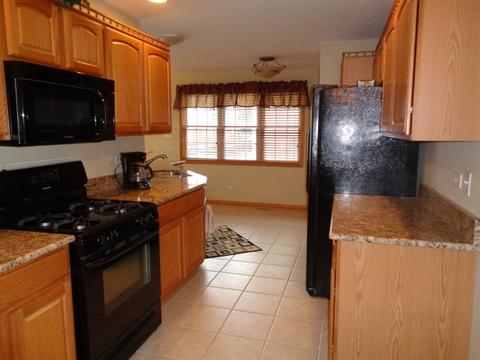 3202 Sandy Ridge Dr, Steger, IL 60475 photo 6