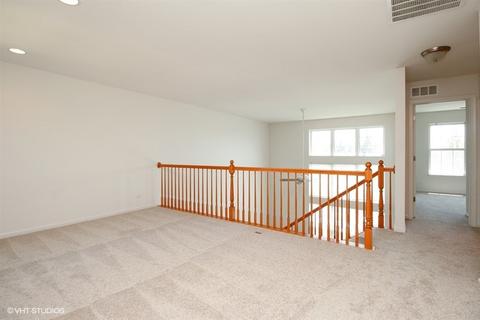 2354 Georgetown Cir, Aurora, IL 60503 photo 5