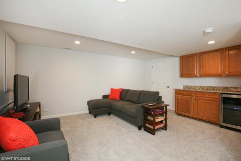 86 Meadows Dr, Gilberts, IL 60136 photo 18