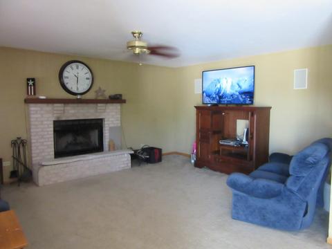 5727 Riviera Blvd, Plainfield, IL 60586 photo 9