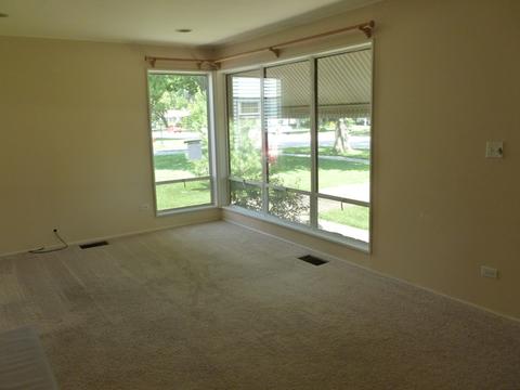 2403 Wilke Rd, Rolling Meadows, IL 60008 photo 3