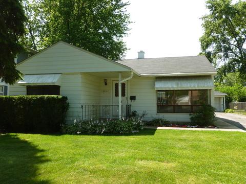 2403 Wilke Rd, Rolling Meadows, IL 60008 photo 1