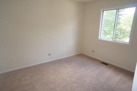 3100 Winchester Ct E, Aurora, IL 60504 photo 9