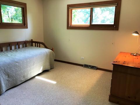 804 Spring St, Roselle, IL 60172 photo 10