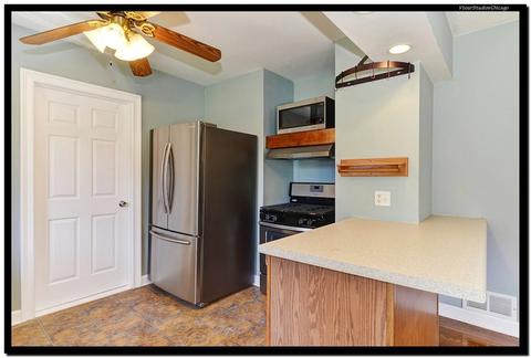 2217 Root St, Crest Hill, IL 60403 photo 10