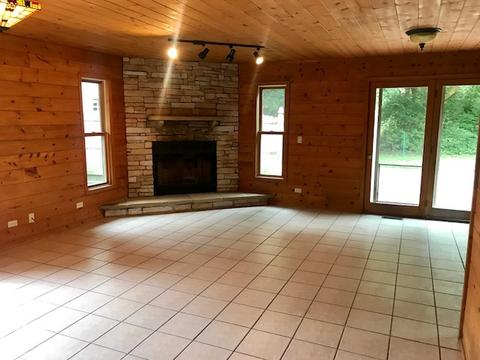 3540 Walleye Rd, Morris, IL 60450 photo 2