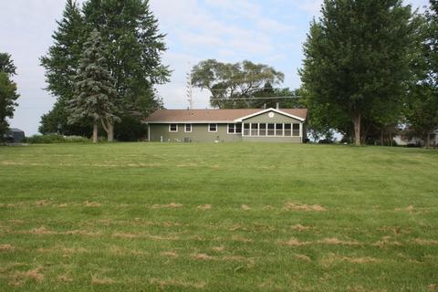 6112 Meyer Rd, Marengo, IL 60152 photo 3