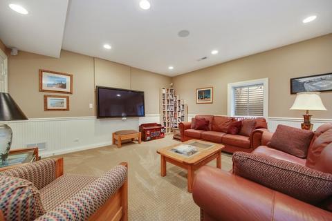 6764 Fieldstone Dr, Burr Ridge, IL 60527 photo 21