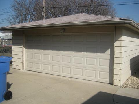 344 E 87th Pl, Chicago, IL 60619 photo 10