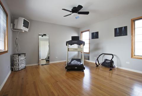 547 E Lincoln Ave, Des Plaines, IL 60018 photo 25