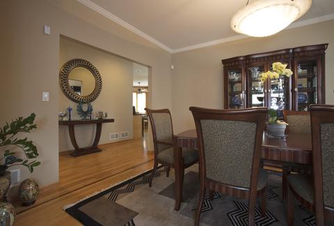 547 E Lincoln Ave, Des Plaines, IL 60018 photo 8