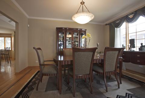 547 E Lincoln Ave, Des Plaines, IL 60018 photo 9