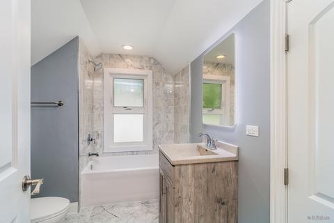 6818 S 78th Ave, Bridgeview, IL 60455 photo 22