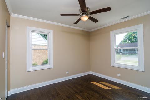 6818 S 78th Ave, Bridgeview, IL 60455 photo 16