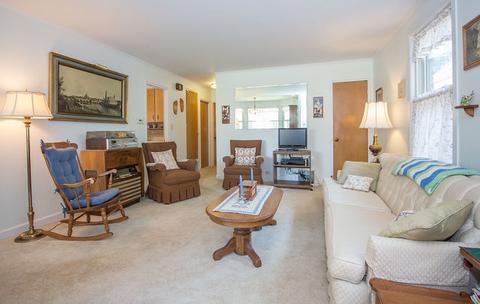 7637 W Devon Ave, Chicago, IL 60631 photo 2