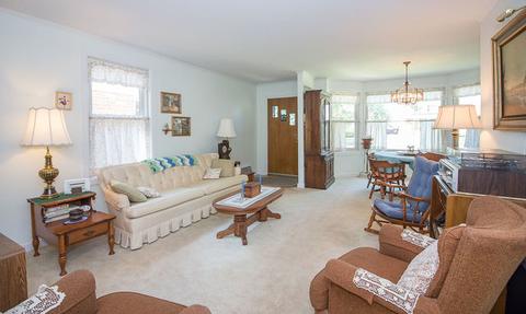 7637 W Devon Ave, Chicago, IL 60631 photo 4