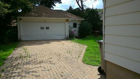 511 Wilber St, Elgin, IL 60123 photo 3