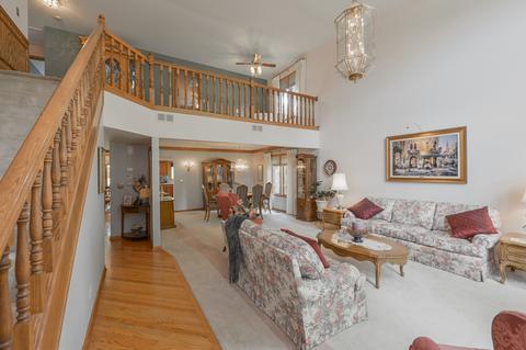 39 Robert Rd, Oswego, IL 60543 photo 7