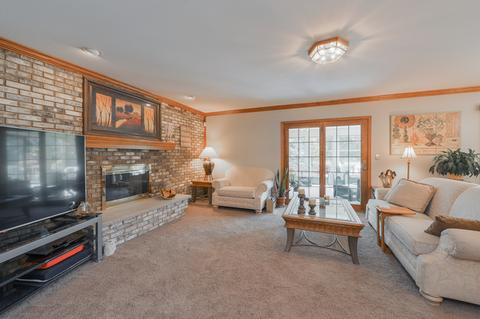 39 Robert Rd, Oswego, IL 60543 photo 13