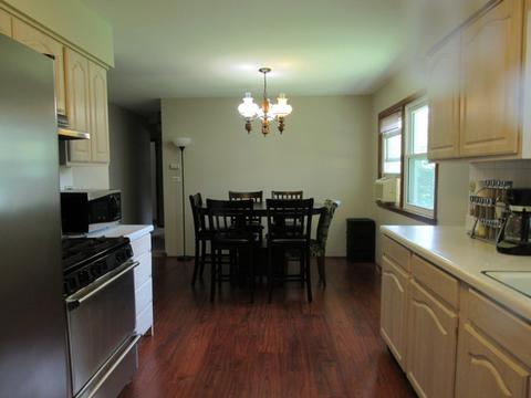 206 Robert Dr, Elgin, IL 60123 photo 6