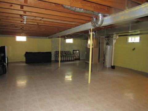 206 Robert Dr, Elgin, IL 60123 photo 13