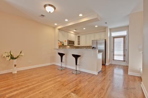 918 E 48th St, Chicago, IL 60615 photo 6