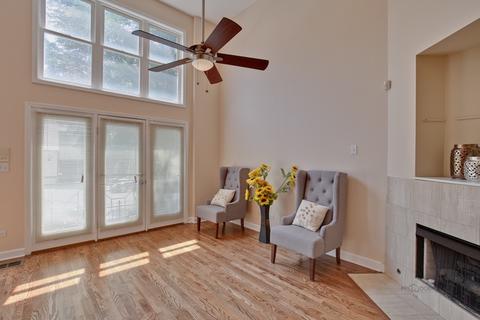 918 E 48th St, Chicago, IL 60615 photo 2